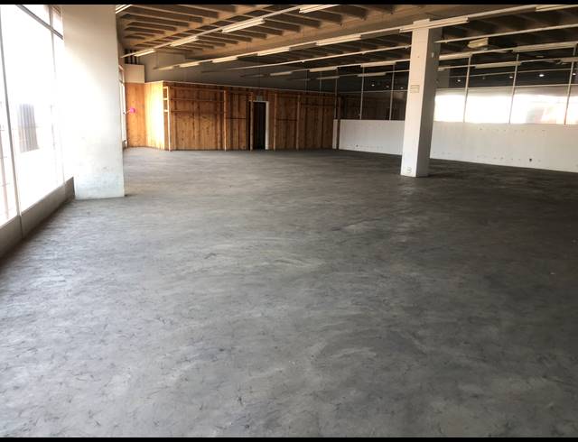 1,680M² BUILDING FOR SALE IN WINDERMERE
